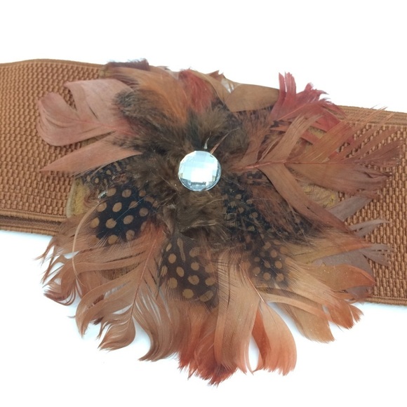3/$30 VINTAGE FEATHER STRETCH BELT WIDE BROWN RHINESTONE ELASTIC FAUX LEATHER - Picture 4 of 14